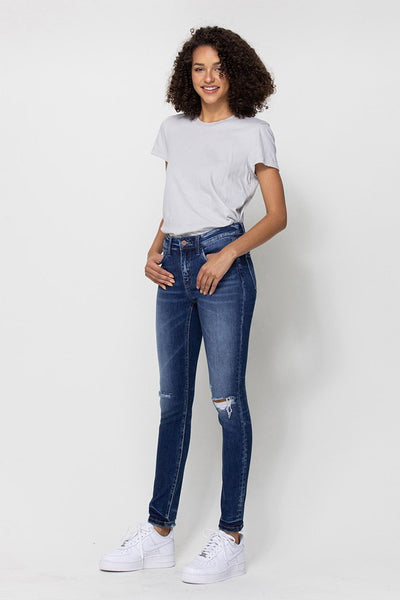 Mid-Rise Ankle Skinny w/Distressed Hem Jeans
